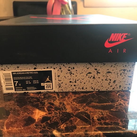 Jordan 4 Retro Fire Red (2020) Sz. 7Y - Picture 5 of 5